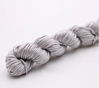 Нейлоновий шнур для плетіння браслетів 1 мм світло-сірий 1 метр 000001703 фото