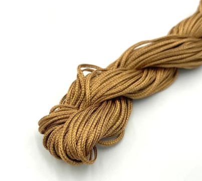 Нейлоновий шнур для плетіння браслетів 1 мм капучино 1 метр 000001695 фото